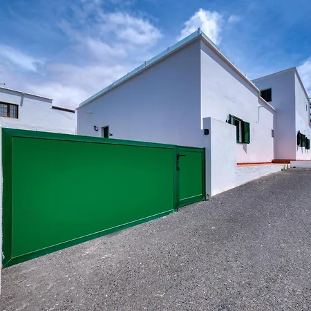 Nopasanada Tu Casa En Lanzarote Guest house