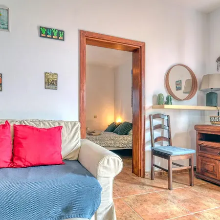 Nopasanada Tu Casa En Lanzarote El Cuchillo