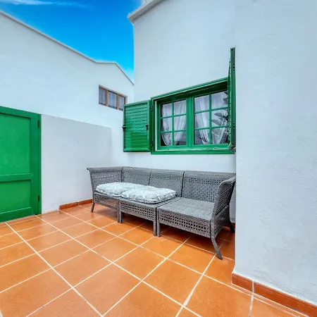Affittacamere Nopasanada Tu Casa En Lanzarote - By Lanzarote