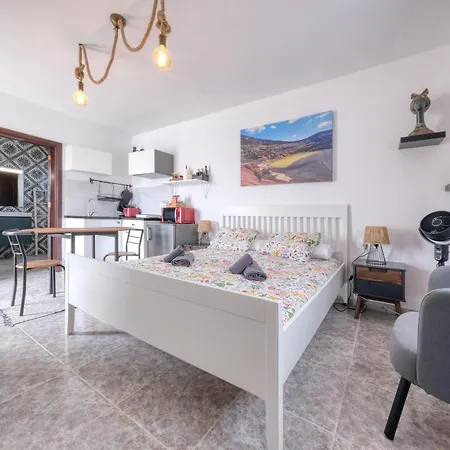 Maison d'hôtes Nopasanada Tu Casa En Lanzarote *