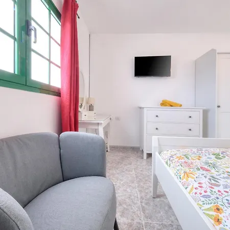 Nopasanada Tu Casa En Lanzarote * El Cuchillo